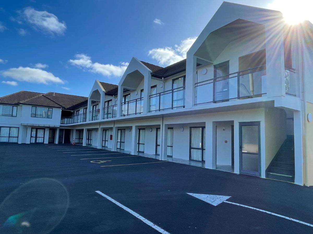 Botany Palms Motel Auckland Exterior photo